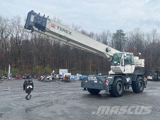 Terex RT230-2 Ruwterrein kranen