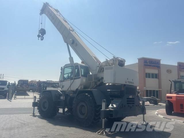Terex RT555 Ruwterrein kranen