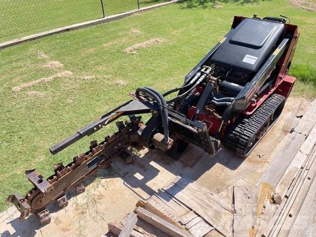 Toro TX427 Sleuvengravers
