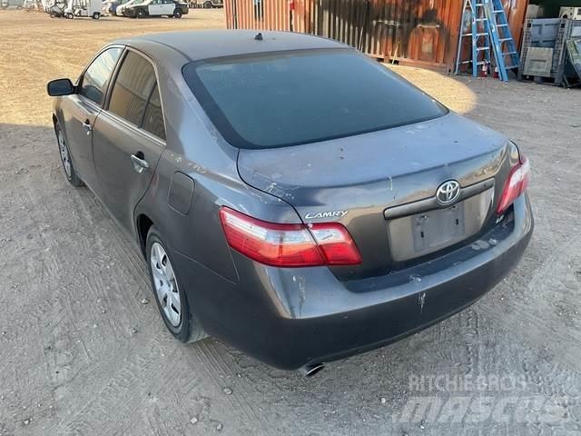 Toyota Camry Auto's