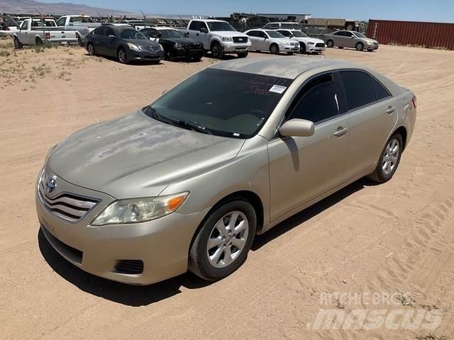 Toyota Camry Auto's