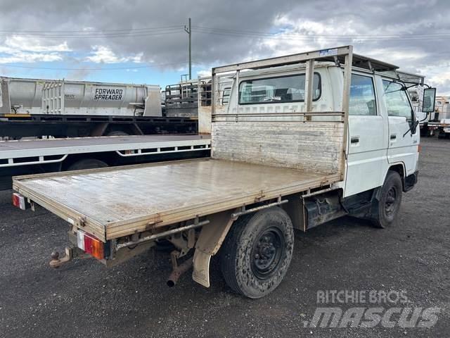 Toyota DYNA Platte bakwagens