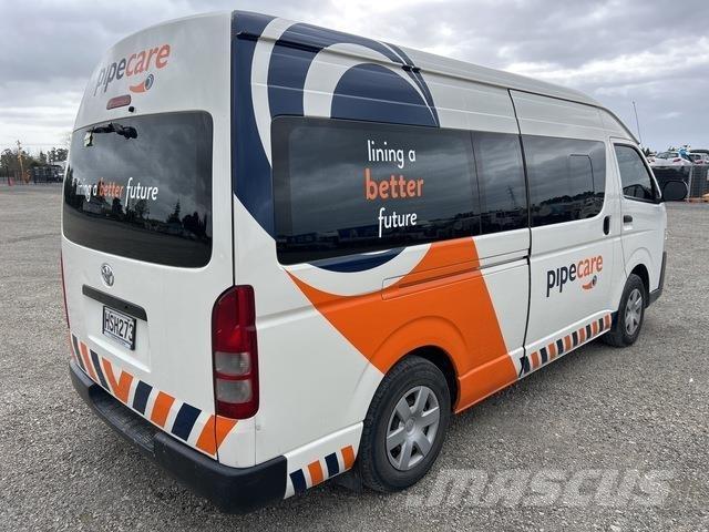 Toyota HiAce Gesloten bedrijfswagens