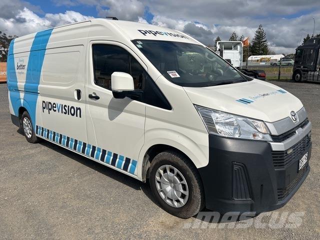 Toyota HiAce Gesloten bedrijfswagens