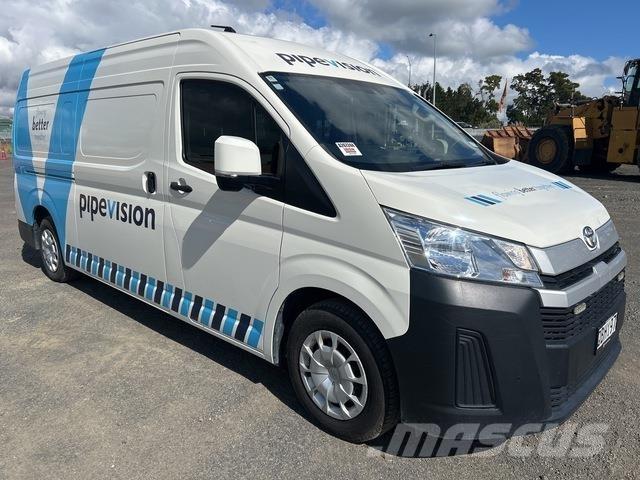 Toyota HiAce Gesloten bedrijfswagens