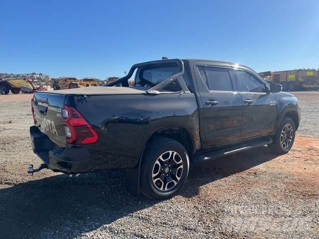 Toyota Hilux Bestelwagens met open laadbak
