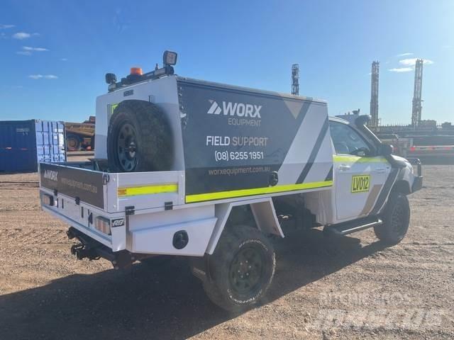 Toyota Hilux Bestelwagens met open laadbak