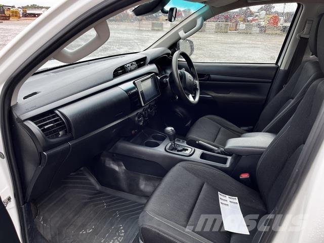 Toyota Hilux Anders