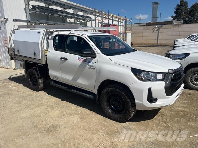 Toyota HiLux Anders