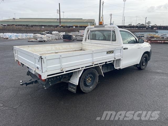 Toyota HiLux Anders