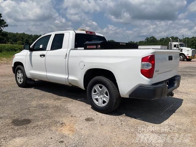 Toyota Tundra Anders