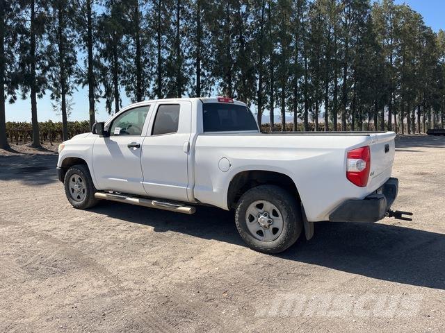 Toyota Tundra Anders