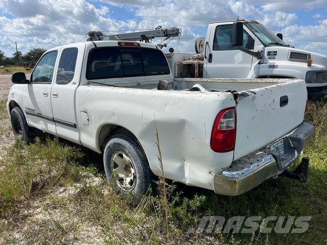 Toyota Tundra Bestelwagens met open laadbak