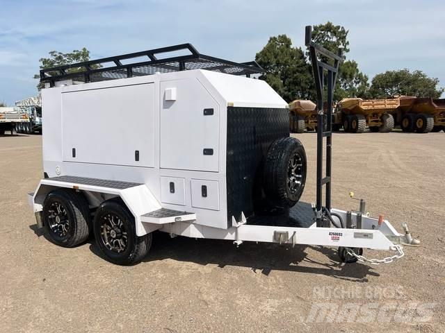 Universal  Bouw - Overige
