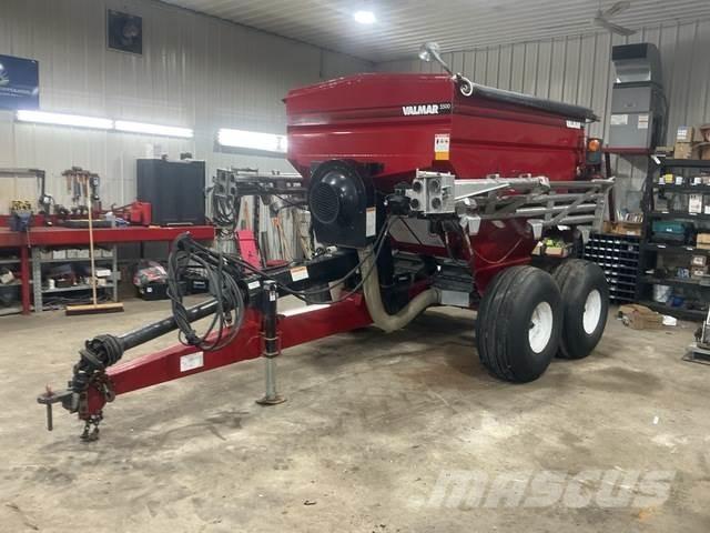 Valmar 5500 Kunstmeststrooiers