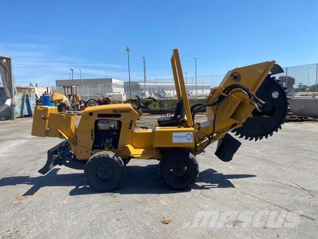 Vermeer RT450 Sleuvengravers