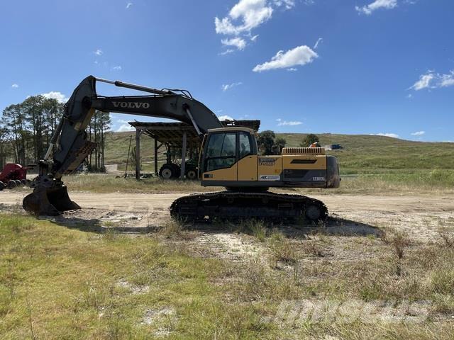 Volvo EC300DL Rupsgraafmachines