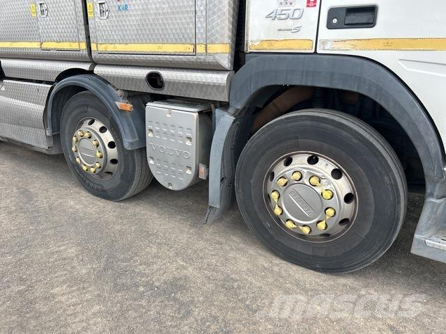 Volvo FM11 Kolkenzuigers