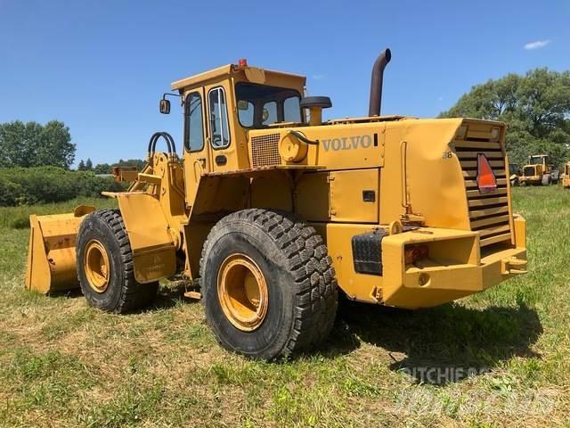 Volvo L120 Wielladers