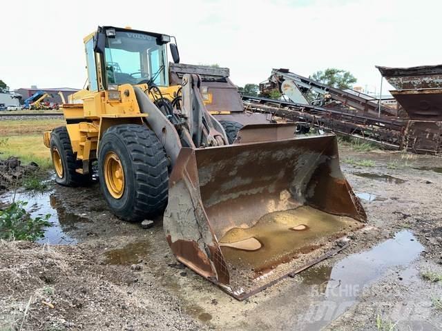 Volvo L120C Wielladers
