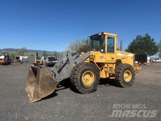 Volvo L70D Wielladers