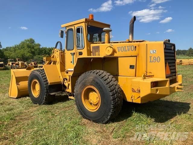 Volvo L90 Wielladers
