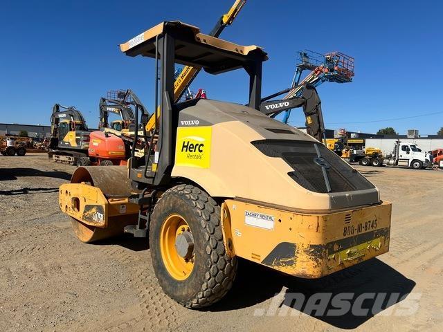 Volvo SD75B Trilrolwalsen