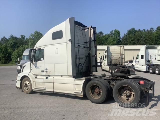 Volvo VNL Trekkers