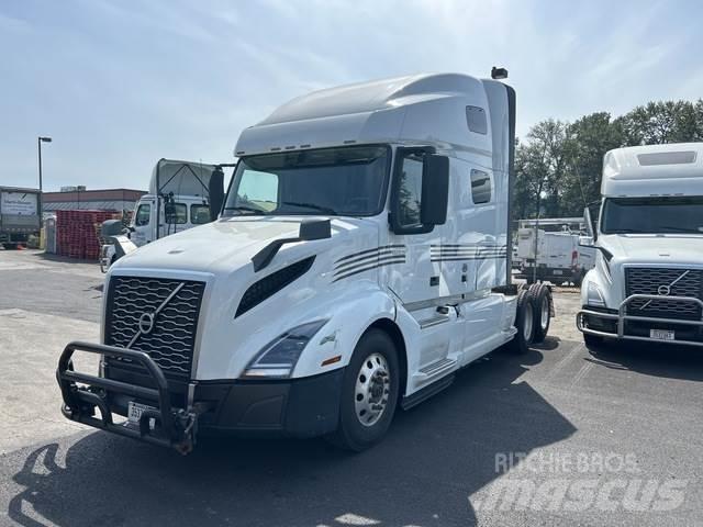 Volvo VNL Trekkers