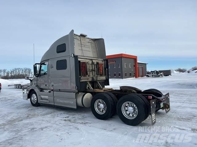 Volvo VNL Trekkers