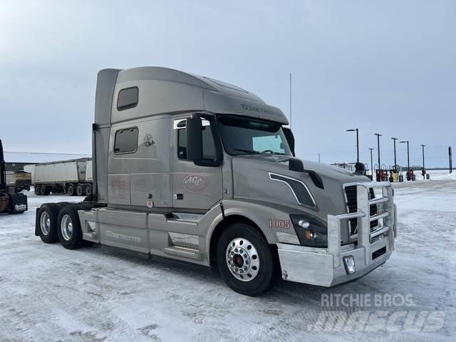 Volvo VNL Trekkers