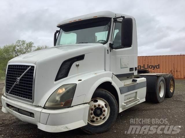 Volvo VNL Trekkers