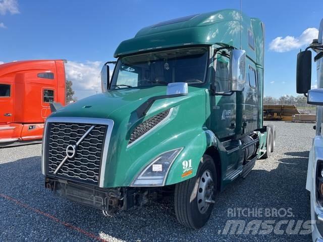 Volvo VNL Trekkers