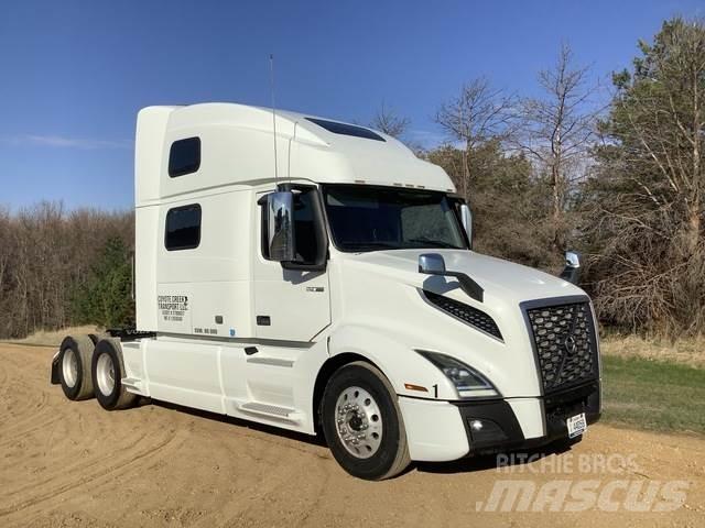 Volvo VNL Trekkers