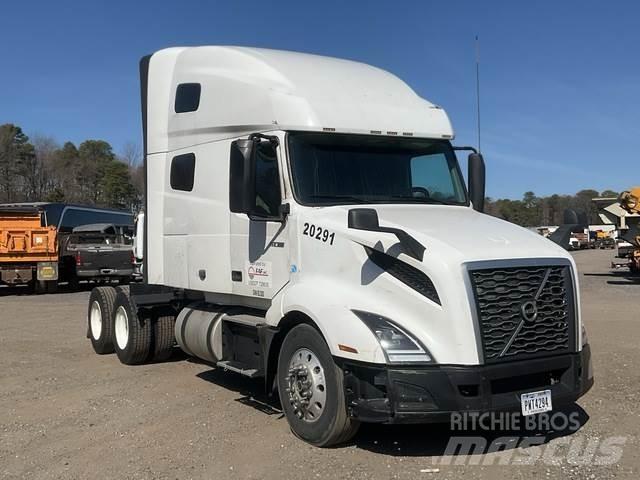 Volvo VNL Trekkers