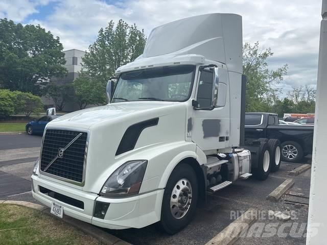 Volvo VNL Trekkers