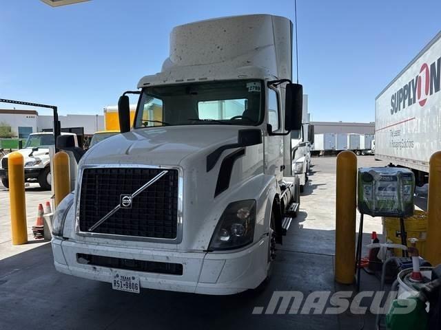 Volvo VNL Trekkers