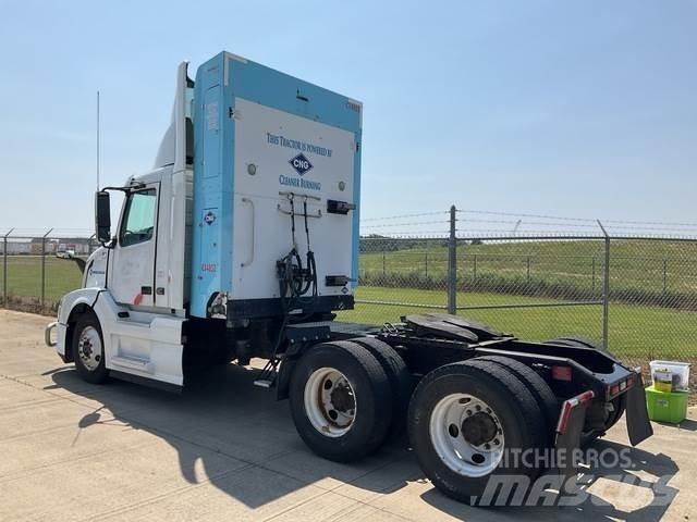 Volvo VNL Trekkers