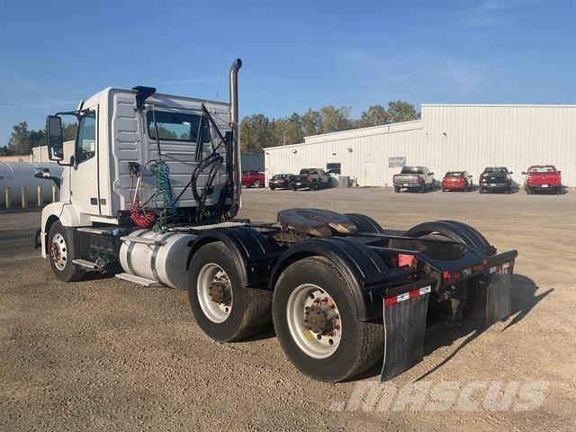 Volvo VNL Trekkers