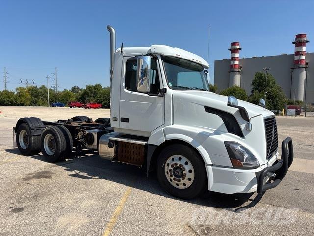 Volvo VNL Trekkers