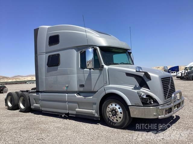 Volvo VNL64780 Trekkers