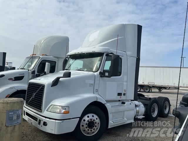 Volvo VNM Trekkers
