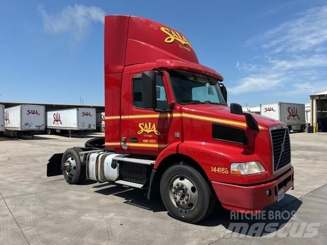Volvo VNM Trekkers