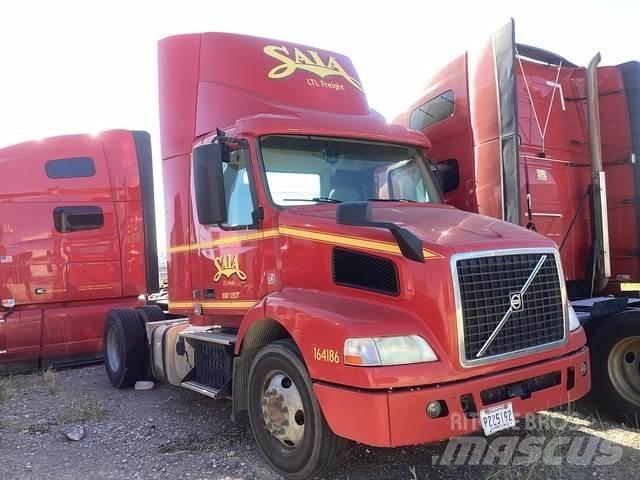 Volvo VNM Trekkers