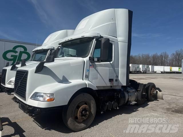 Volvo VNM Trekkers