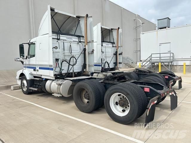 Volvo VNM Trekkers