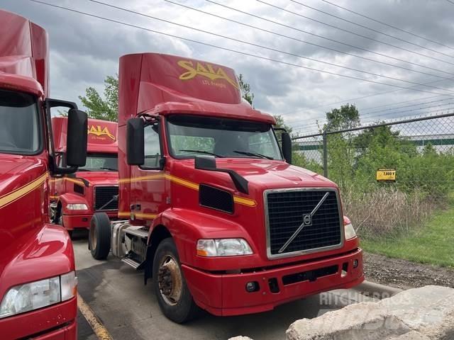 Volvo VNM Trekkers