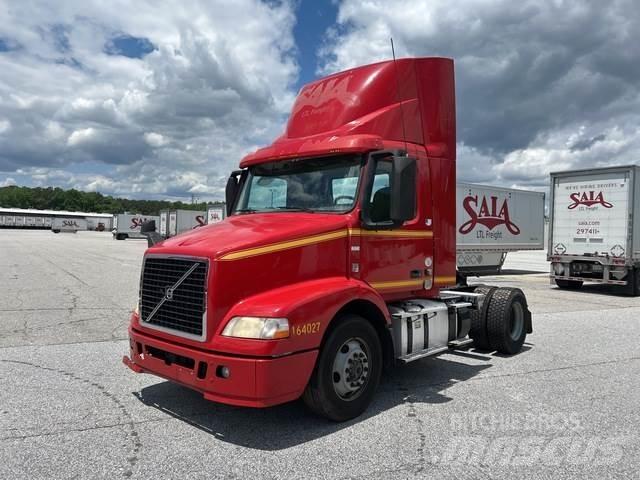 Volvo VNM Trekkers