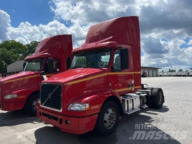 Volvo VNM Trekkers
