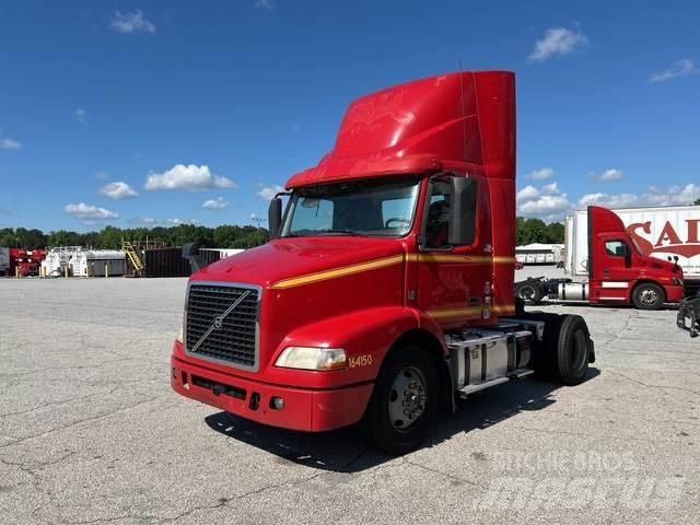 Volvo VNM Trekkers